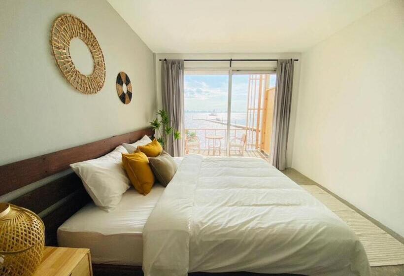 Hotel เรือนตะวัน เกาะล้าน Rueantawan Kohlarn