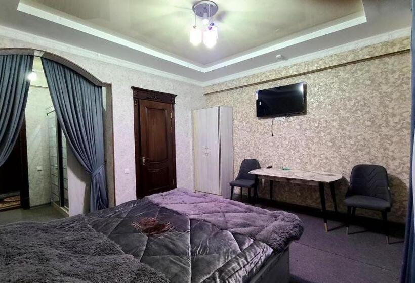 فندق Chinor Plus