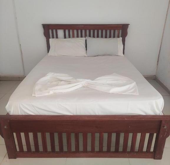 Kapselhotell Guest House Dos Amigos