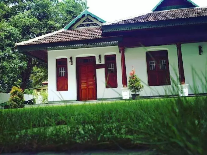 Hotelli Golden Palace