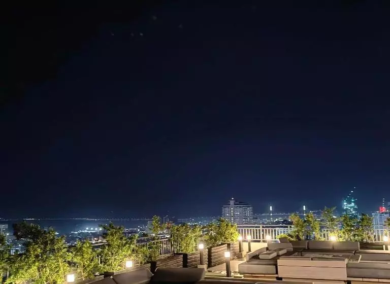 هتل Grand Residences Unit 1805
