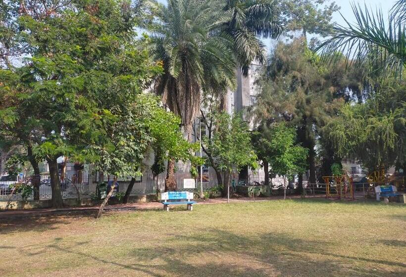 Hotel Mahadev Paradise