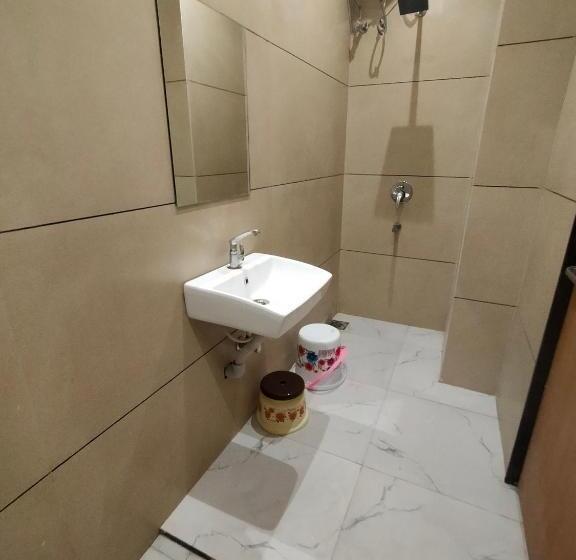 Hotel Mahadev Paradise