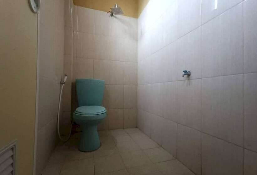 בית מלון כפרי Oyo 93325 Bagus Jaya Syariah