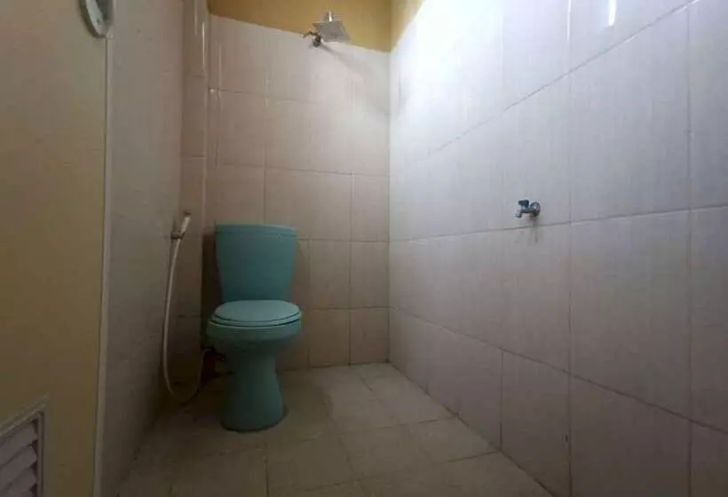 Hotelli Oyo 93325 Bagus Jaya Syariah