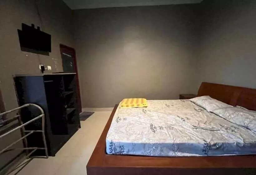 Hotelli Oyo 93325 Bagus Jaya Syariah