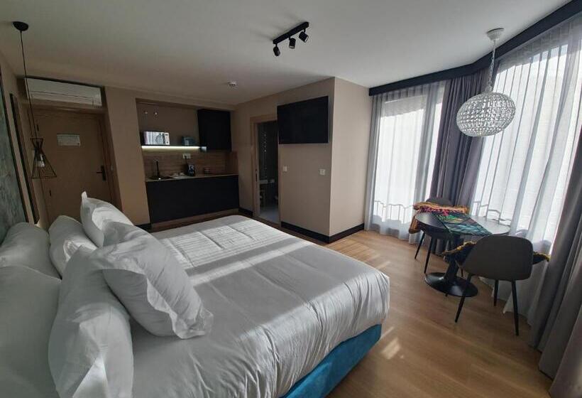 فندق Suites Moma Centro