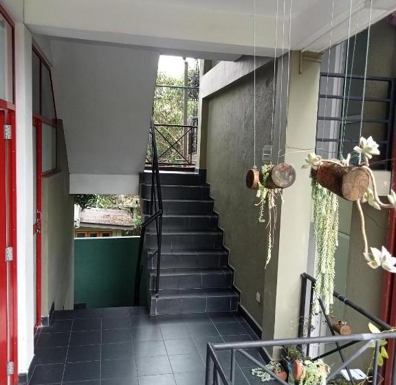 Отель The Kingdom Gate