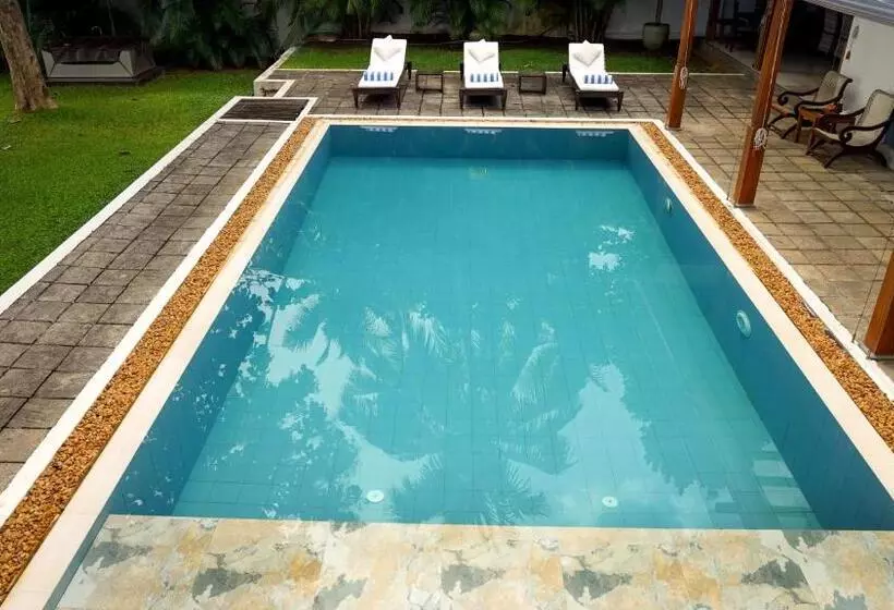 ホテル Villa Apsara By Avant Garde