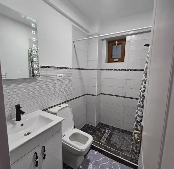 پانسیون Didi Apartament