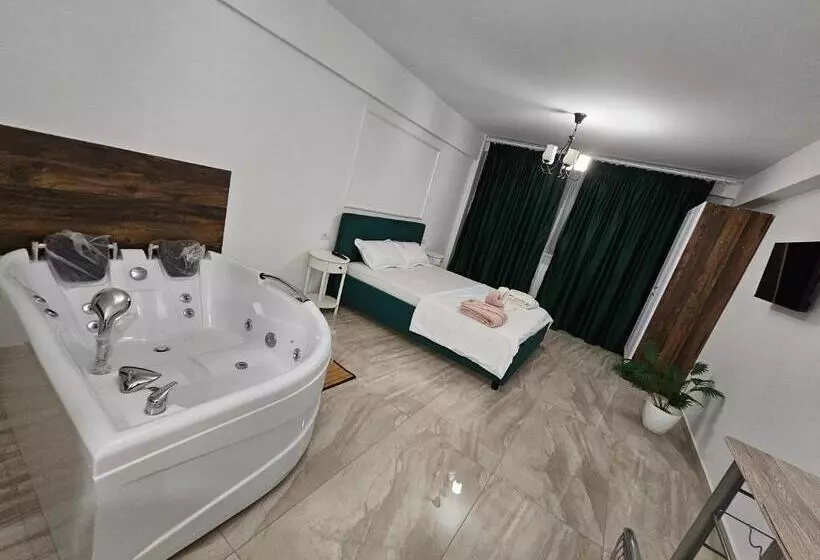 پانسیون Didi Apartament
