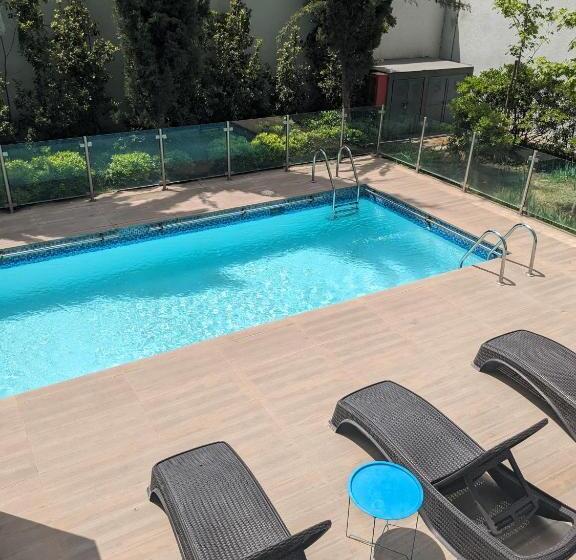 膳宿费 Habitación Amplia En Santiago C3ntro