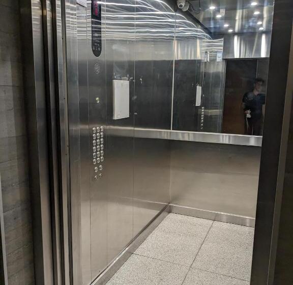 膳宿费 Habitación Amplia En Santiago C3ntro