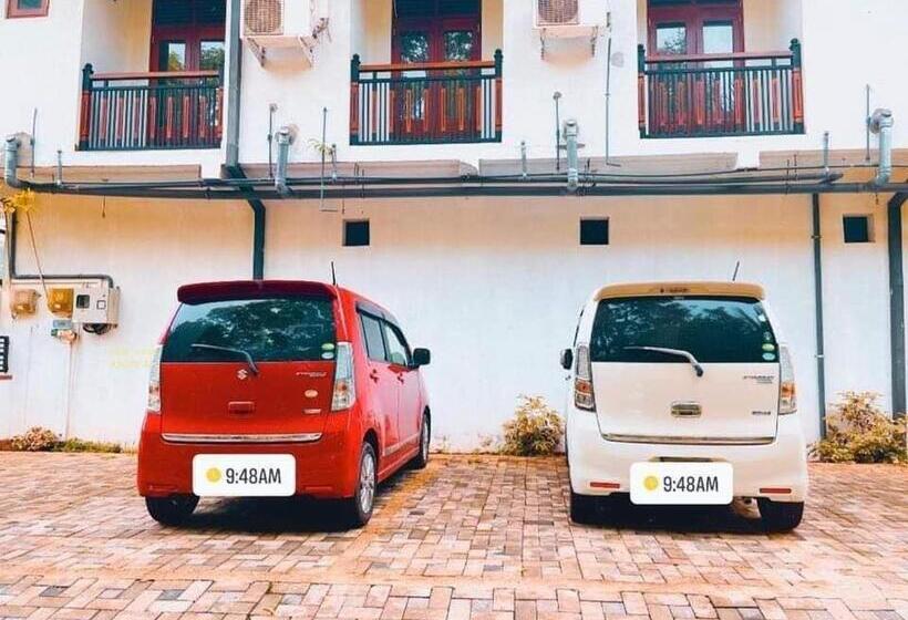 Pension Harambathenna Resort