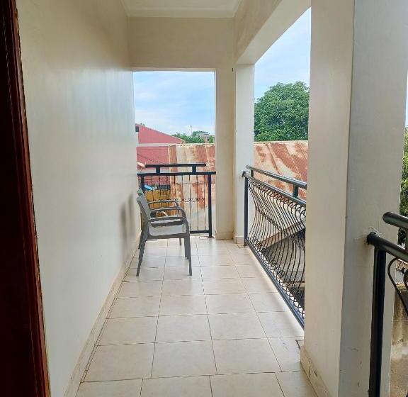 پانسیون Twinkle Blue Inn