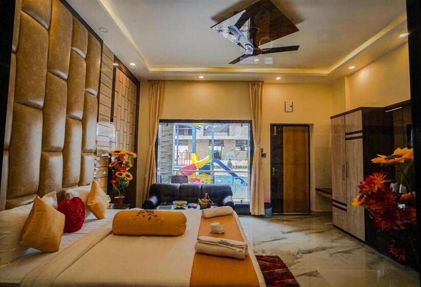 リゾートホテル The Rath Inns