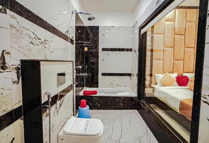 リゾートホテル The Rath Inns