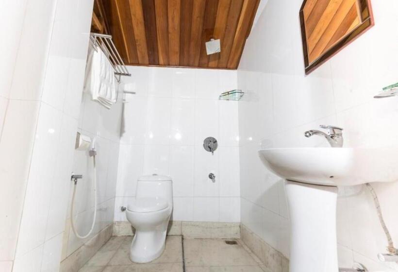 Kurort  Zone Niathu By The Park, Dimapur