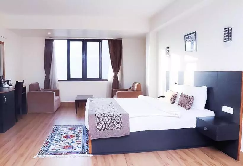 Roomshala Bhumzang Hotel   Amazing View