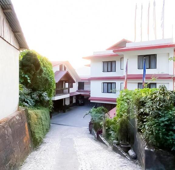 Roomshala Bhumzang Hotel Amazing View