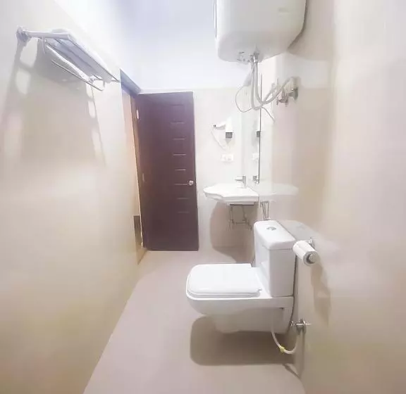 Roomshala Bhumzang Hotel   Amazing View