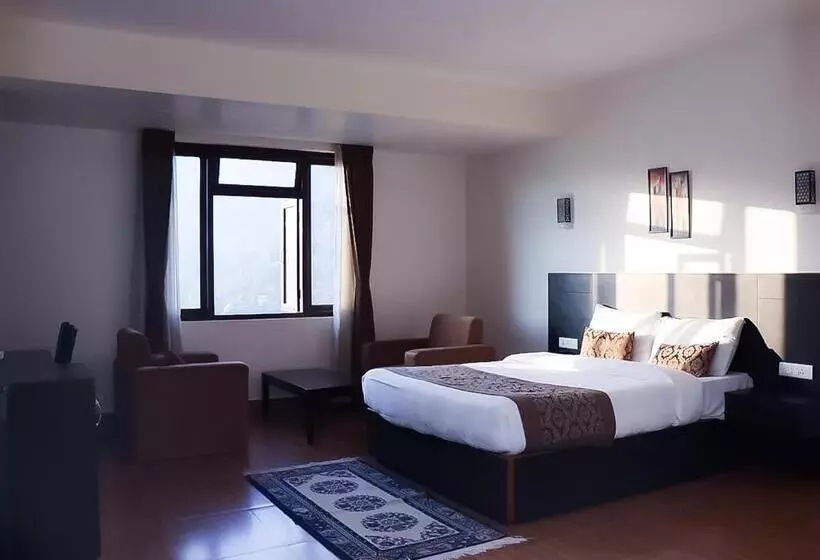 Roomshala Bhumzang Hotel   Amazing View