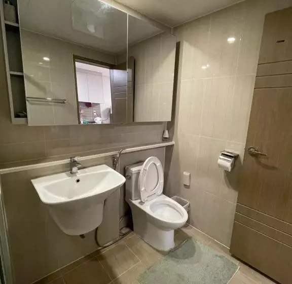 Spacious Luxury Condo W/ Kitchen Beside Hilton Clark D’heights