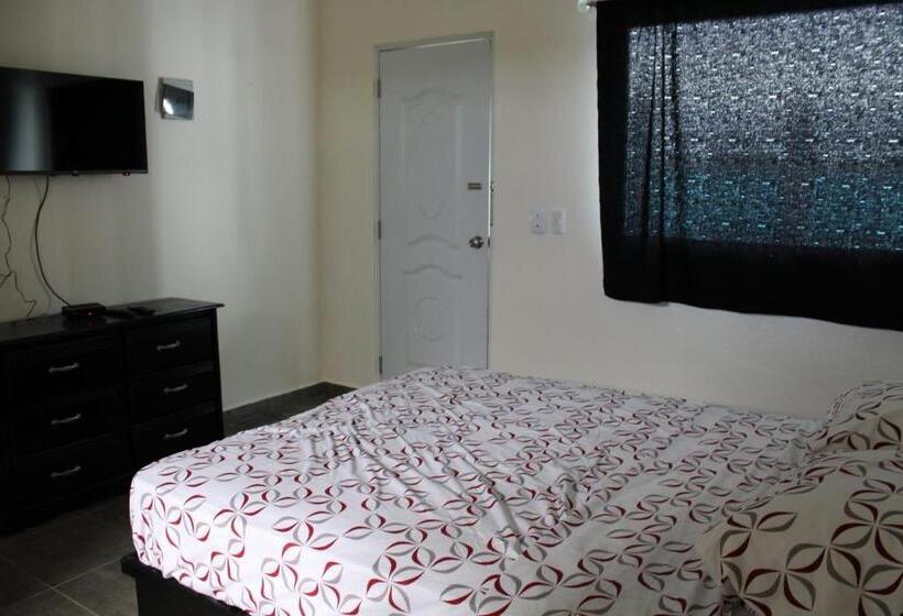 هاستل Oceanside Hotel & Pool