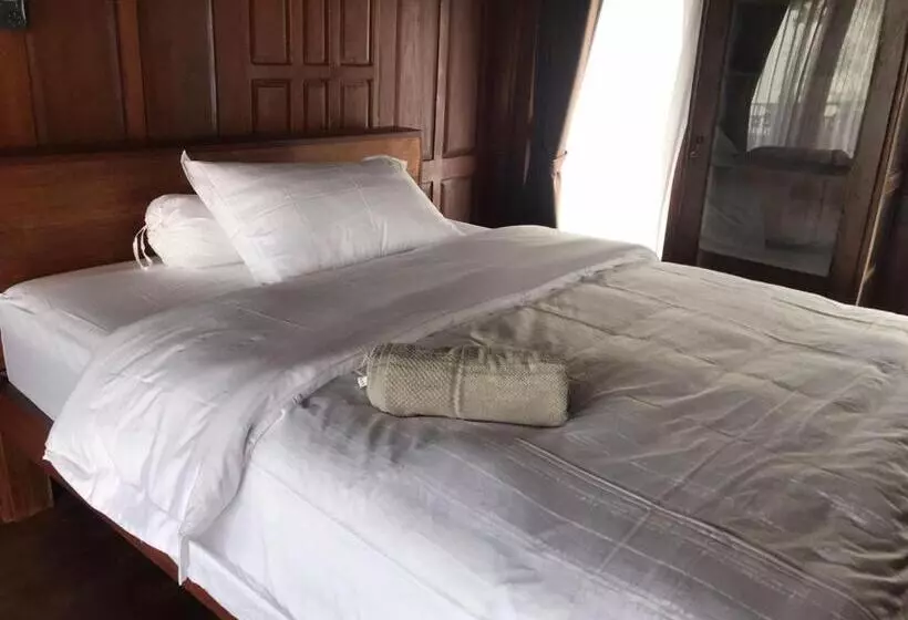 ベッドアンドブレックファースト Casa Ines Bedugul