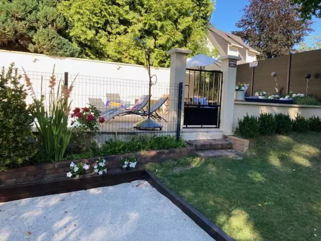 Aamiaismajoitus (B&B) Comme Chez Vous