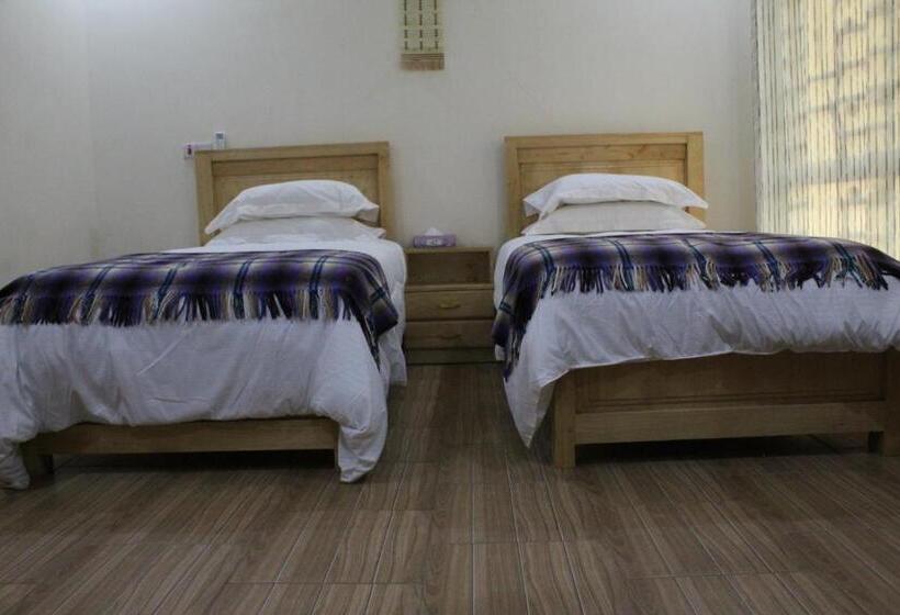 ベッドアンドブレックファースト The Little Home