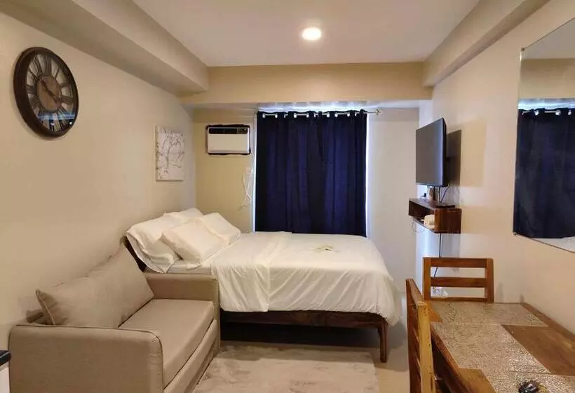 ホテル Avida Iloilo T3 624