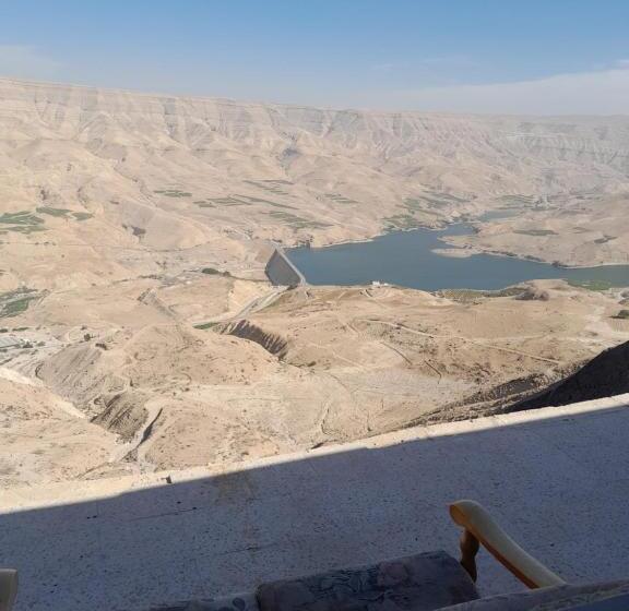 هتل کپسول Sami Coffee And Rest