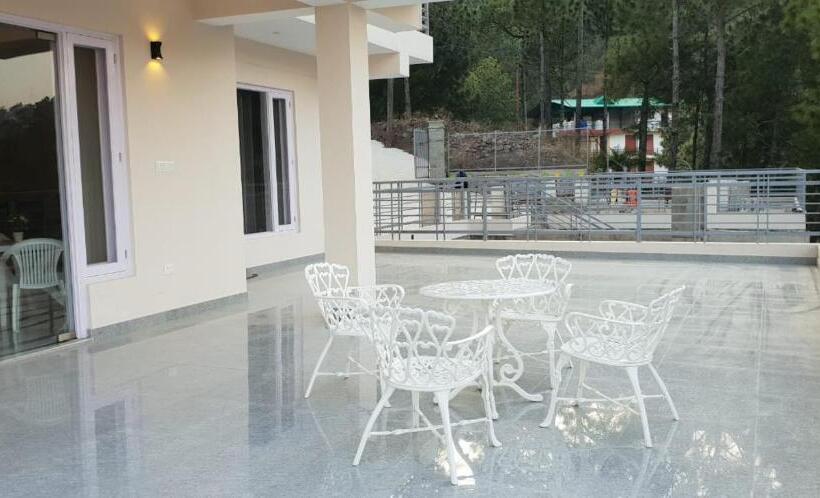 Hotelli Dagshai Mist