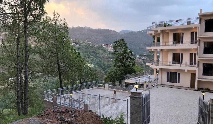 Hotelli Dagshai Mist