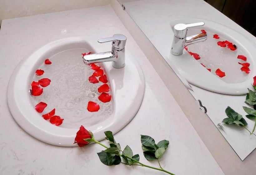 هتل Khách Sạn Yes! Việt Nam Verano