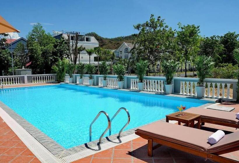 هتل Khách Sạn Yes! Việt Nam Verano