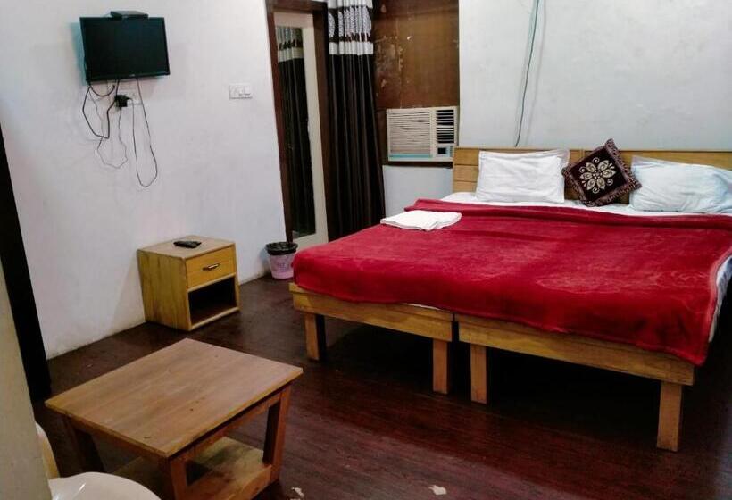 호텔 Krishana Raipur