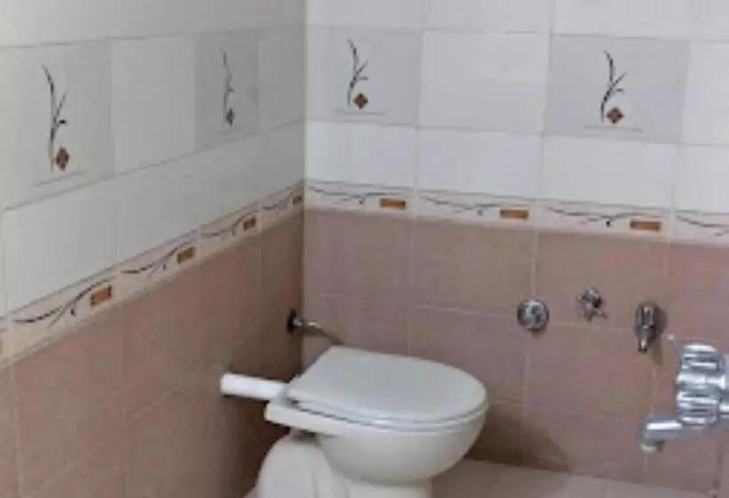 ホテル Sunrise Inn Amravati