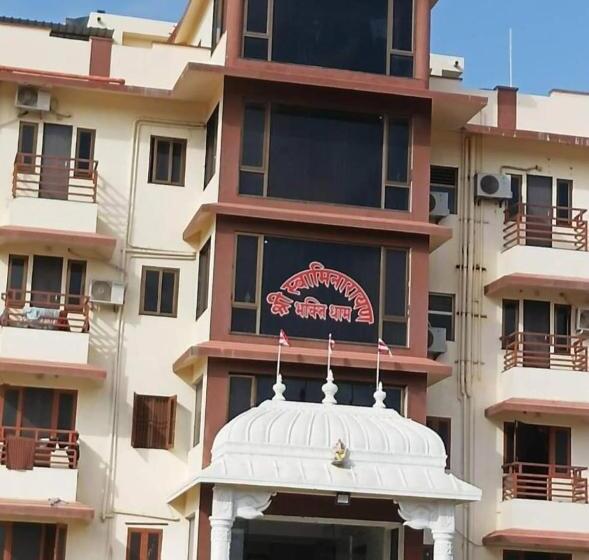 هتل Swaminarayan Bhakti Dham