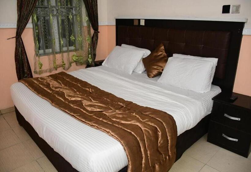 هتل Titanic Ocean View