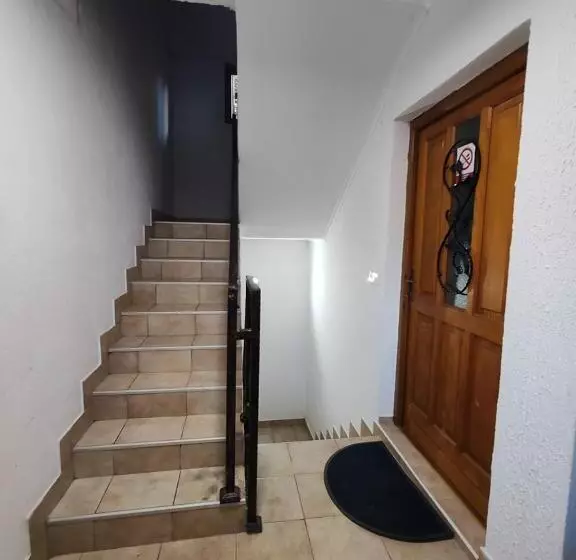 پانسیون Apartments Planinski Raj