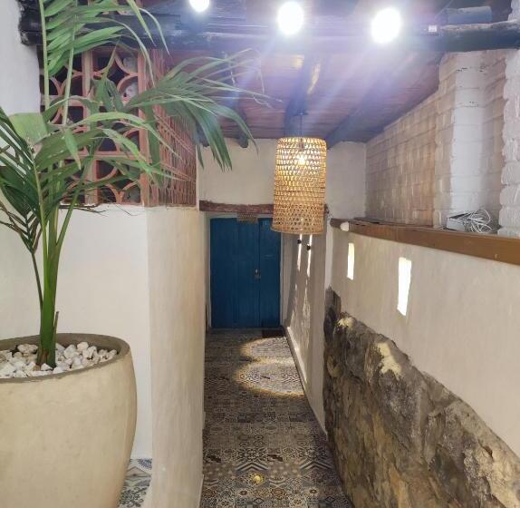 پانسیون Hostal Casablanca