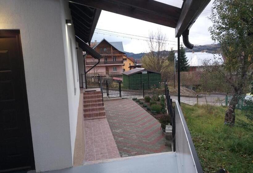 پانسیون Luxury Runk House