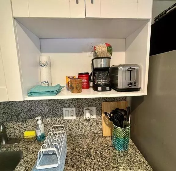 پانسیون Nice 2 Twin Bedroom   Best Central Location In Miami   Luggage Storage, Parking And Laundry For Free