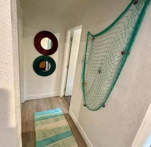 پانسیون Nice 2 Twin Bedroom   Best Central Location In Miami   Luggage Storage, Parking And Laundry For Free