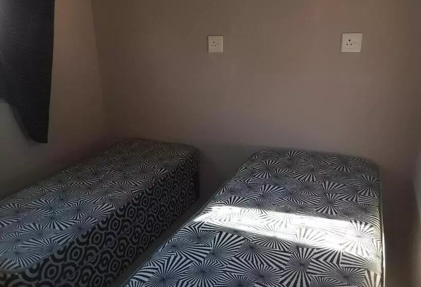 ペンション Solitaires Bnb