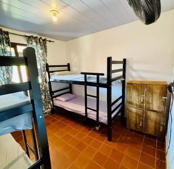 Retkeilymaja Casa Urbana Búzios