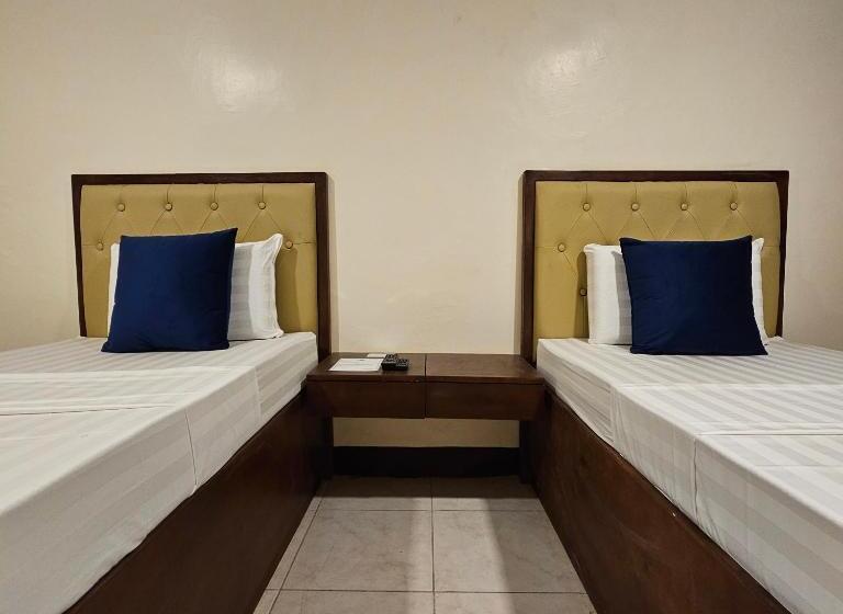 ユースホステル Suntal Residences