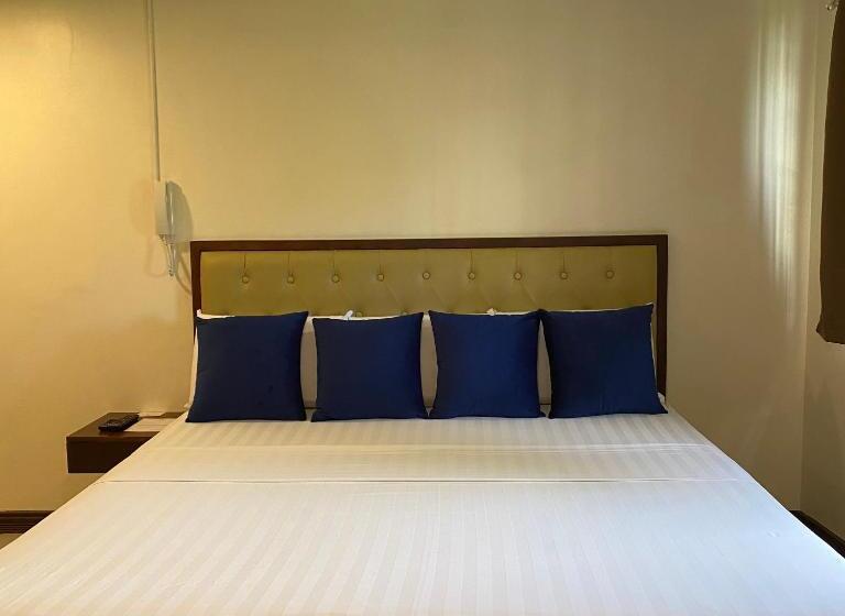 ユースホステル Suntal Residences